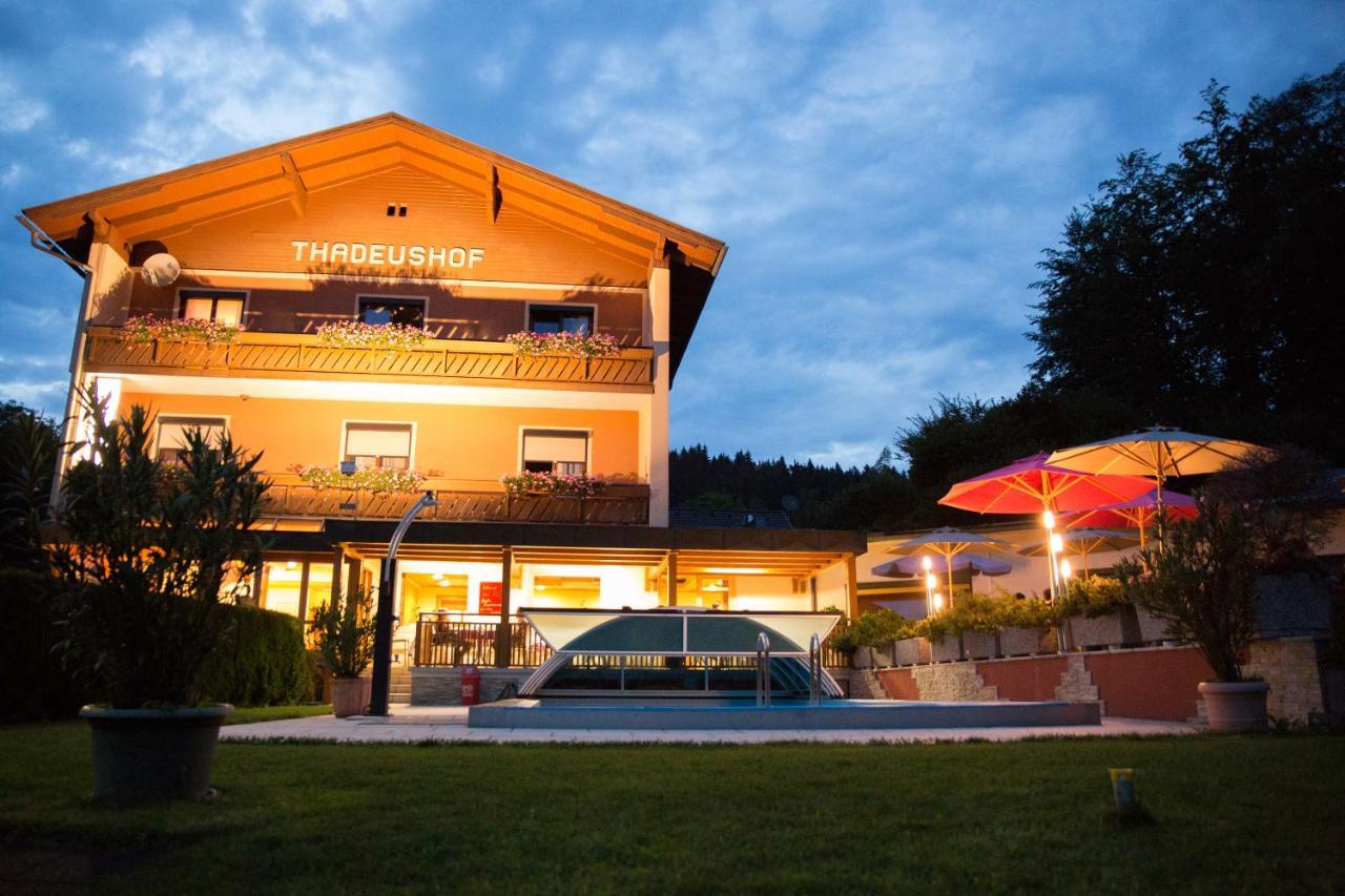Hotel Restaurant Thadeushof Techelsberg エクステリア 写真